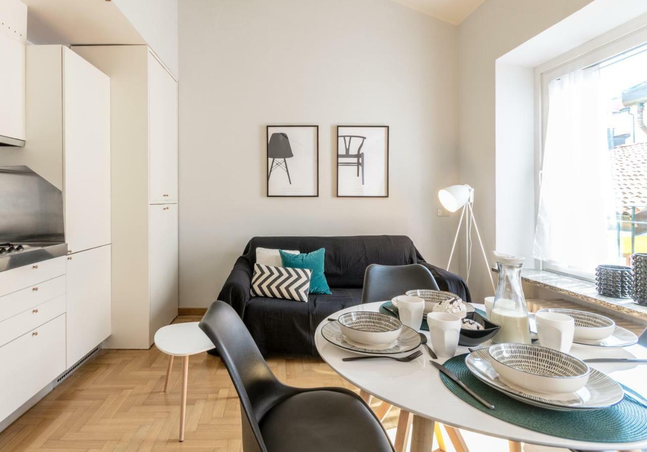 Modern Simplicity In Milan Centre Apartment Екстериор снимка