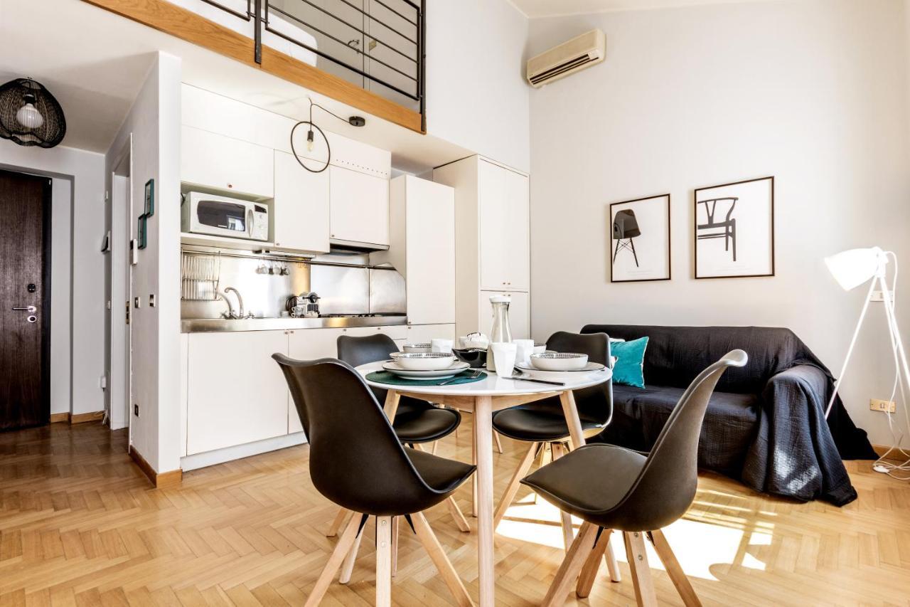 Modern Simplicity In Milan Centre Apartment Екстериор снимка