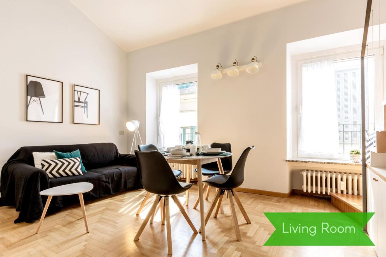 Modern Simplicity In Milan Centre Apartment Екстериор снимка